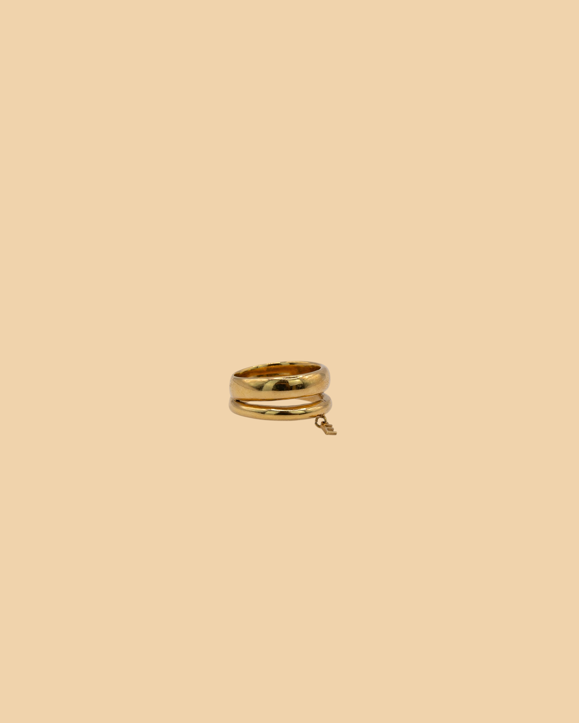 Initial ring in 18k gold vermeil by Beurre d'Or