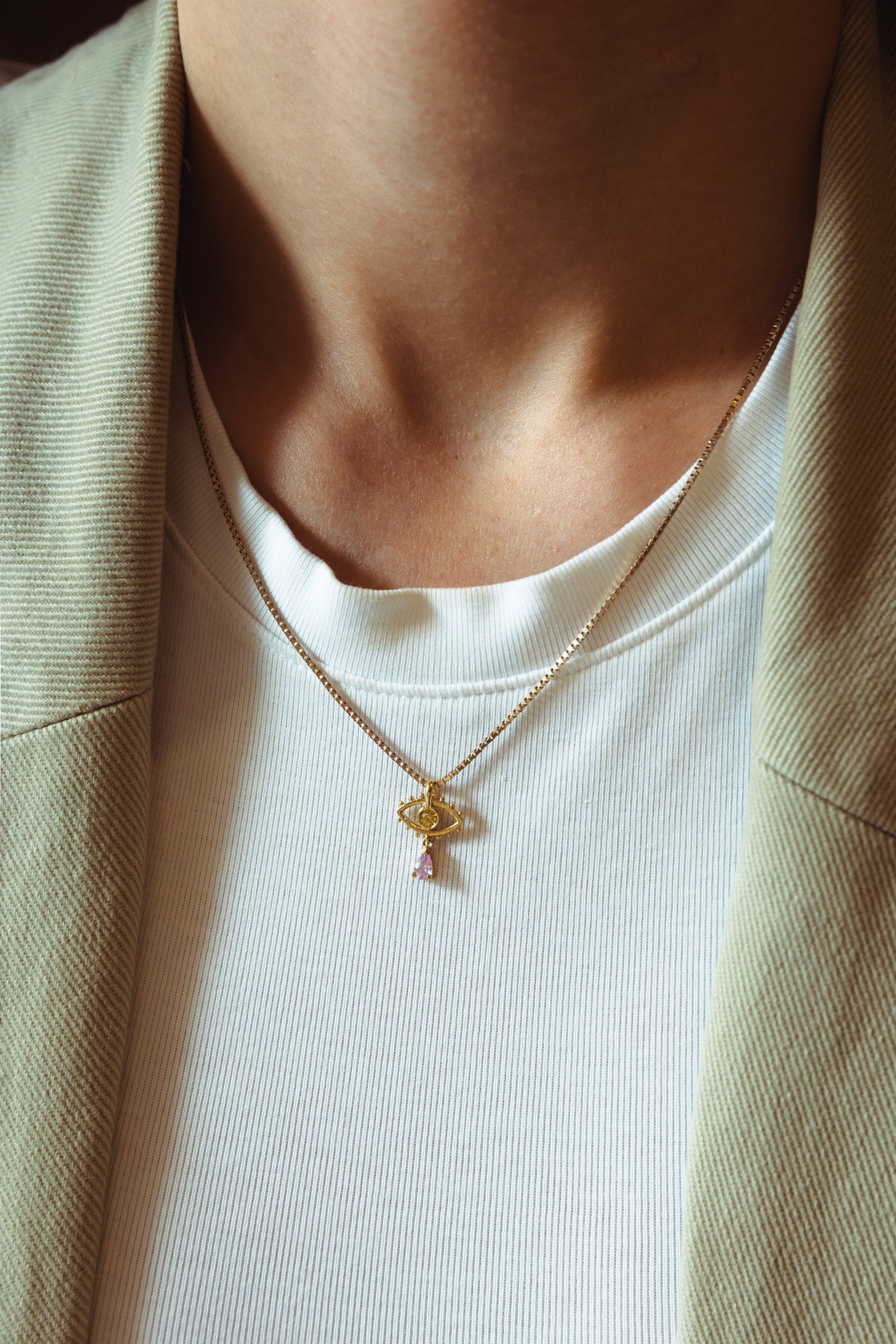 Classic box chain with eye pendant in 18k gold vermeil by Beurre d'Or