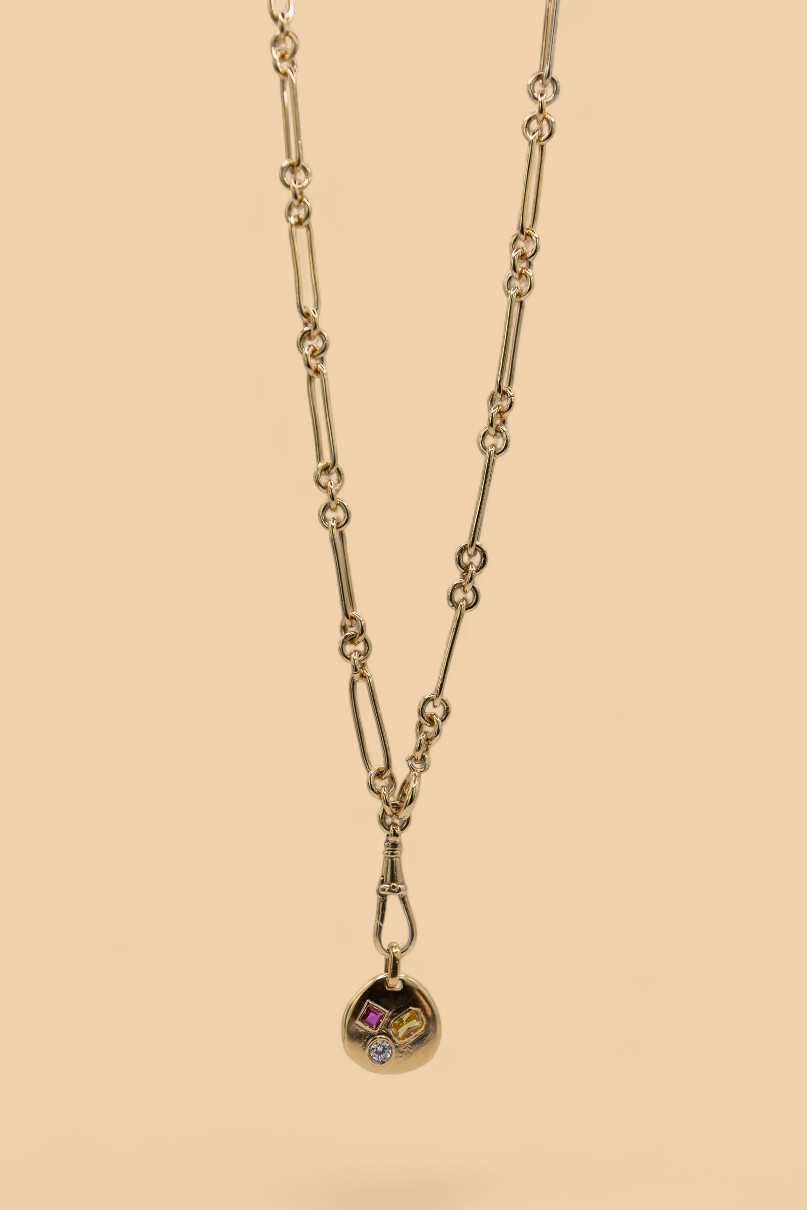 Nugget pendant in 18k gold vermeil with gemstones by Beurre d'Or